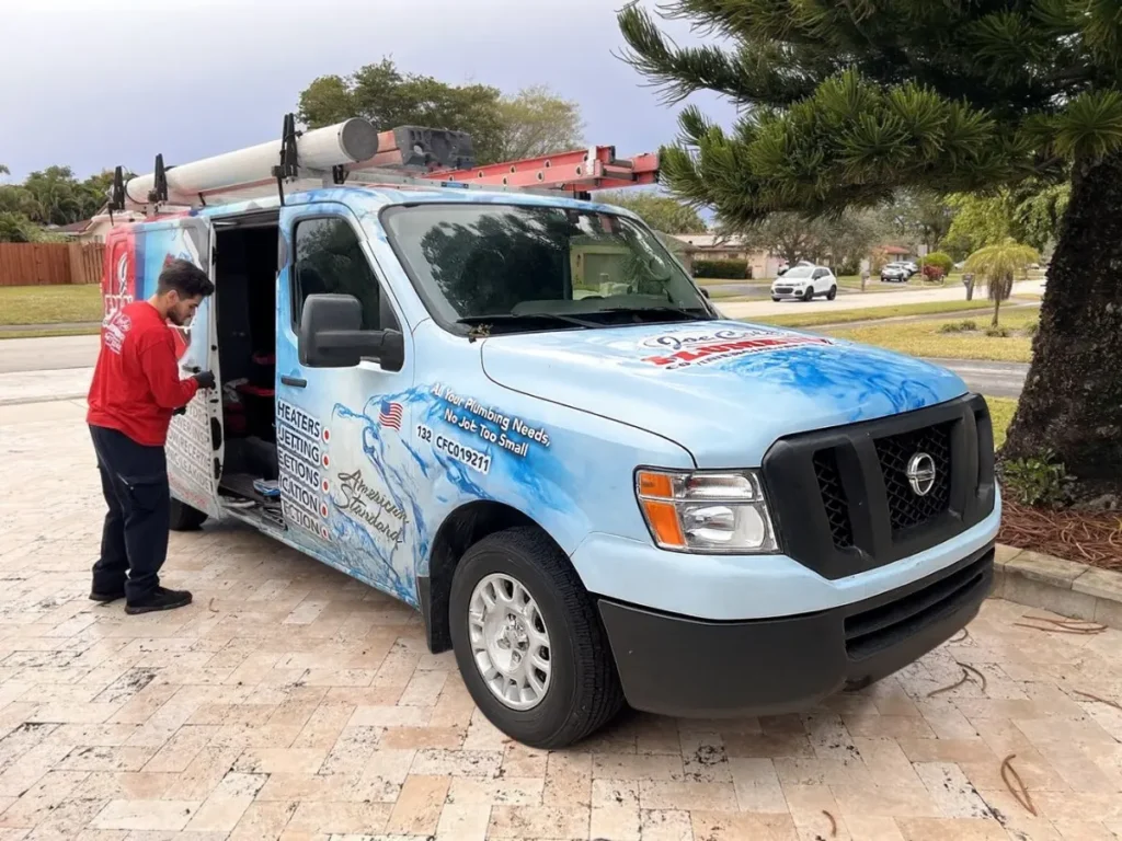 Miami Plumber Joe Cole Plumbing Tech